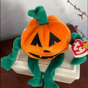 Super rare Pumkin beanie baby